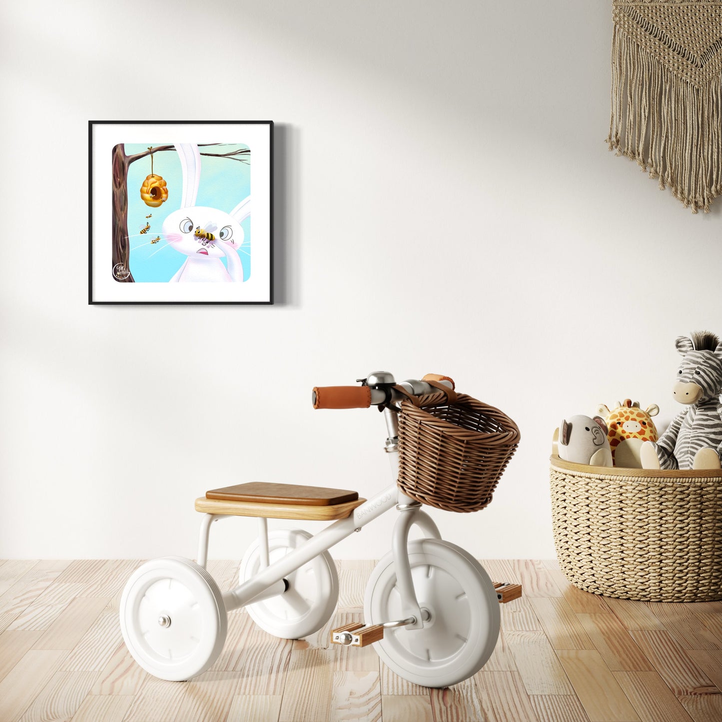 Poster. Quand une abeille fait la misère à Lapinou!